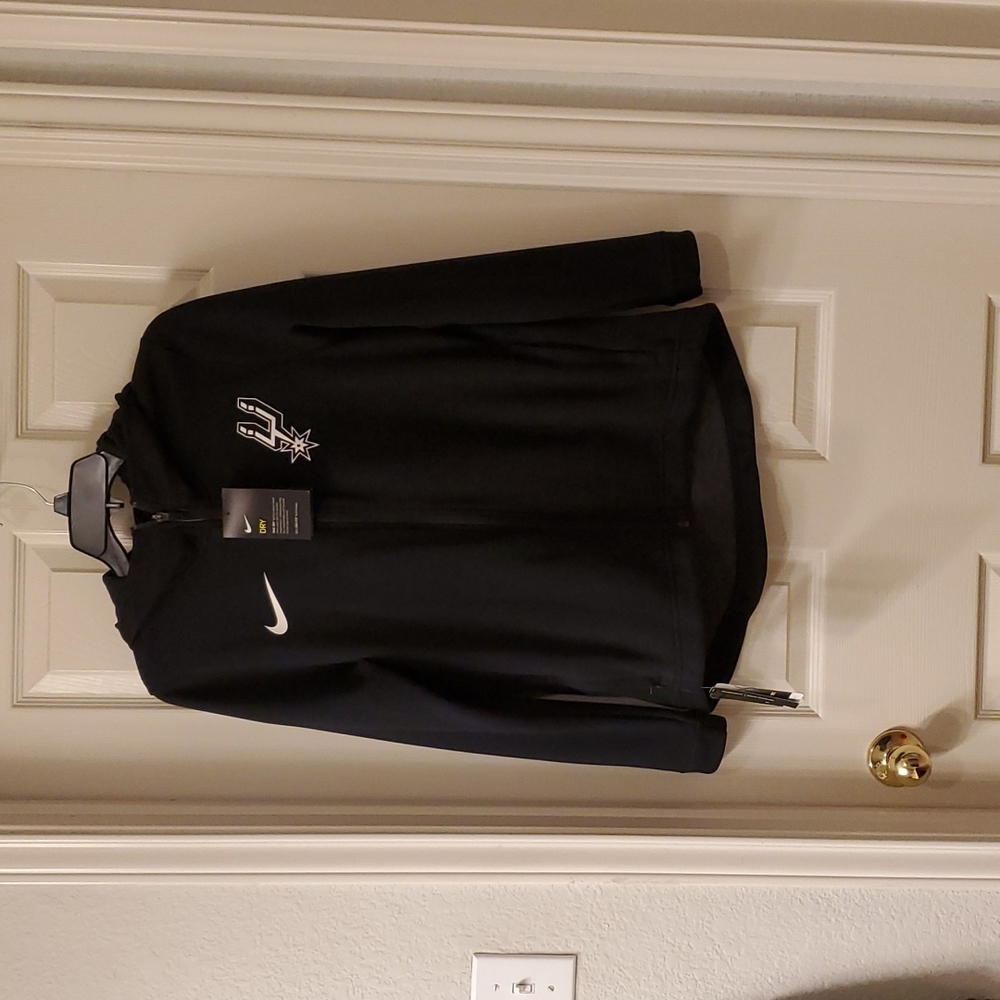 Nike NBA Women's Spurs Light Weight Black Jacket